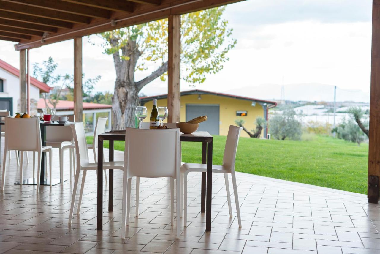 Terra Di Vento Bed & Breakfast Montecorvino Pugliano ภายนอก รูปภาพ