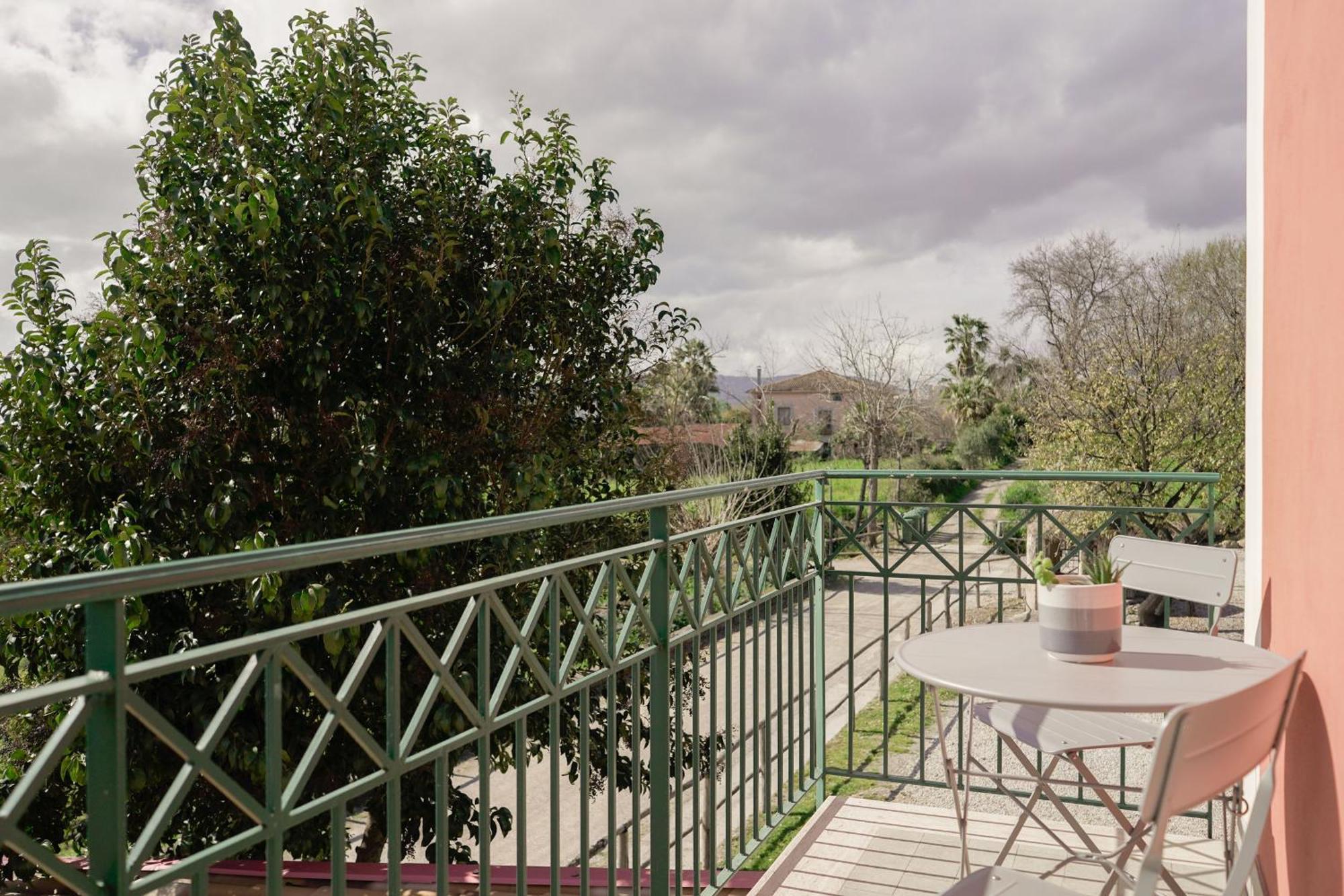 Terra Di Vento Bed & Breakfast Montecorvino Pugliano ภายนอก รูปภาพ