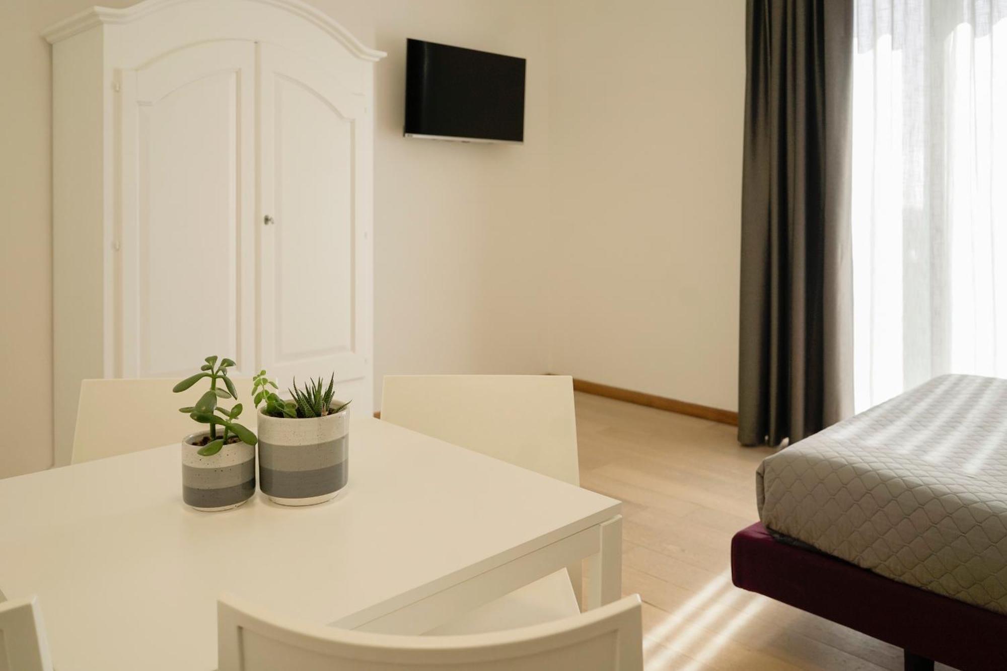 Terra Di Vento Bed & Breakfast Montecorvino Pugliano ภายนอก รูปภาพ