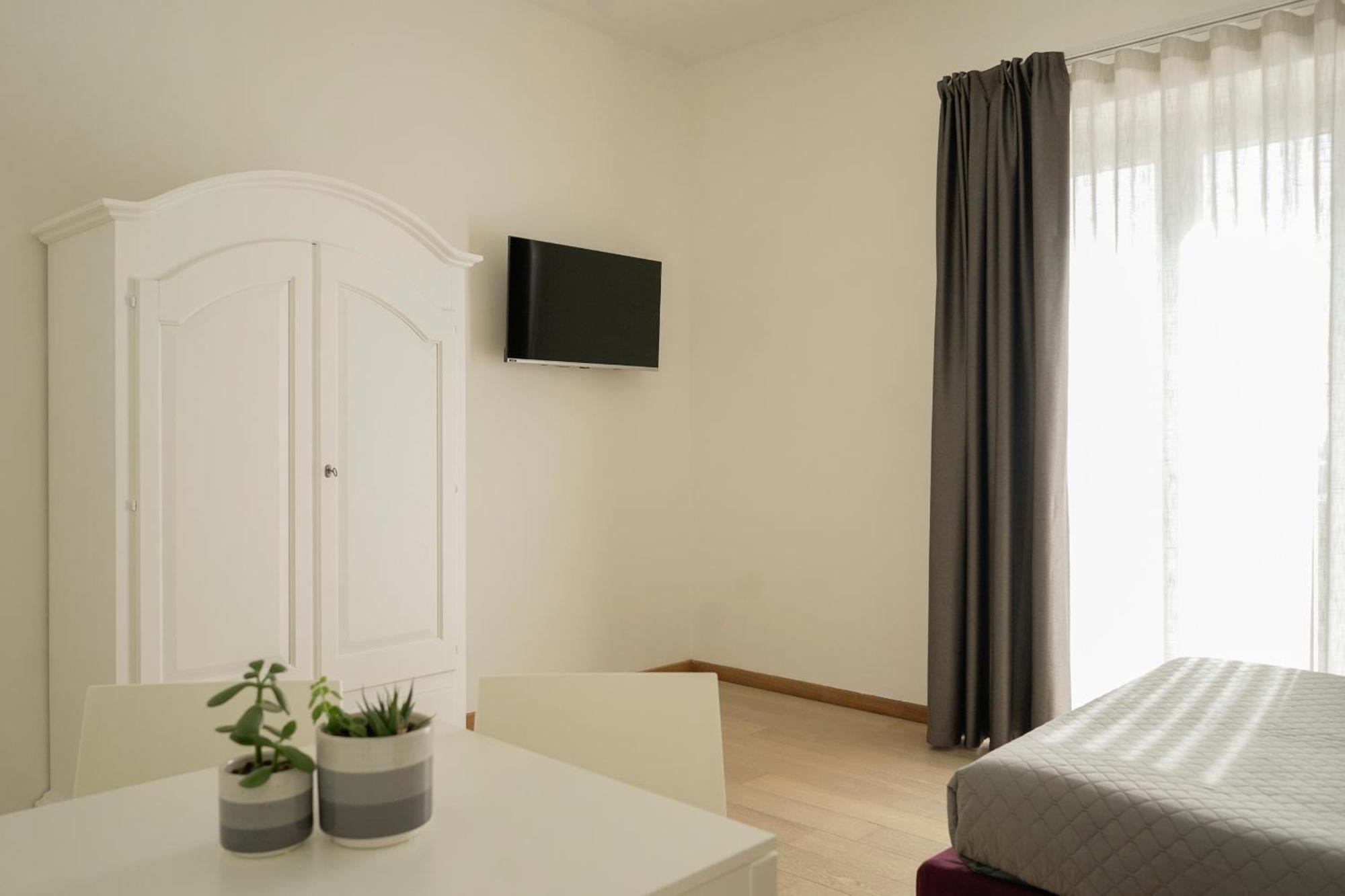Terra Di Vento Bed & Breakfast Montecorvino Pugliano ภายนอก รูปภาพ