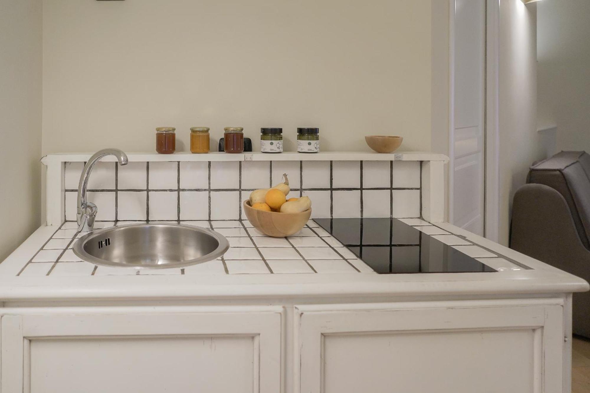 Terra Di Vento Bed & Breakfast Montecorvino Pugliano ภายนอก รูปภาพ