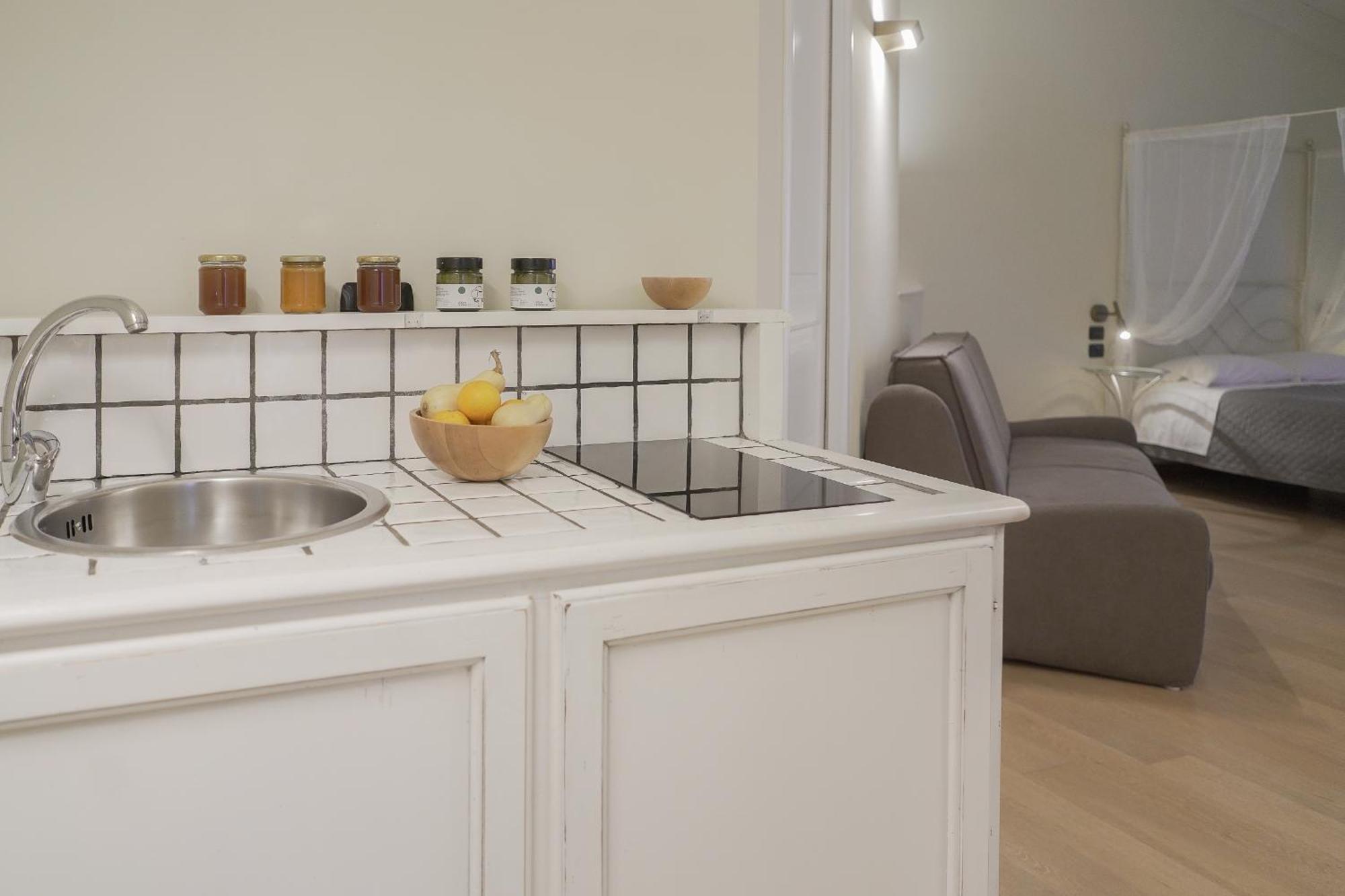 Terra Di Vento Bed & Breakfast Montecorvino Pugliano ภายนอก รูปภาพ