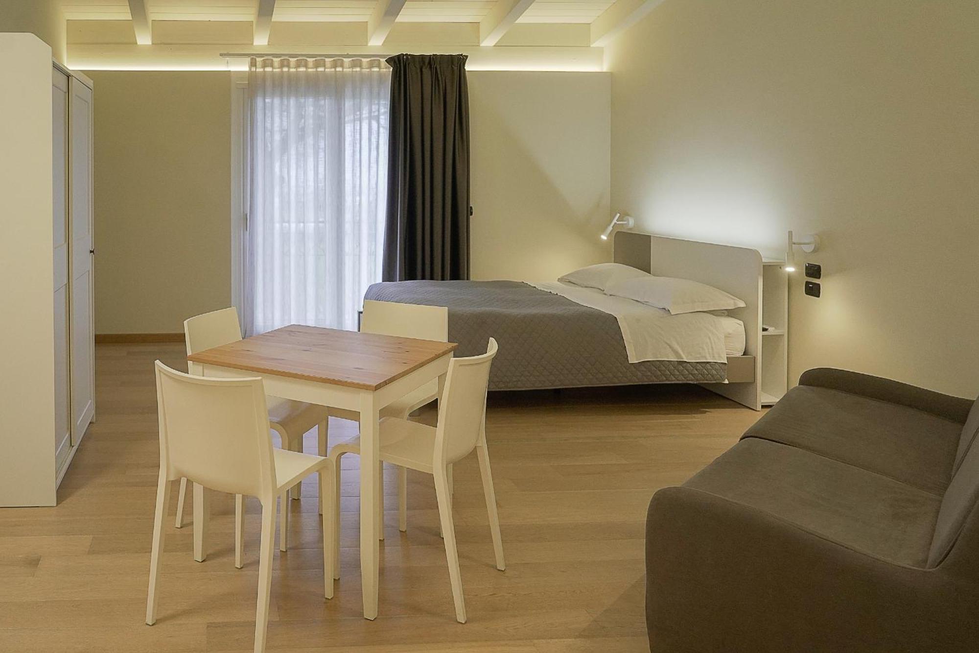 Terra Di Vento Bed & Breakfast Montecorvino Pugliano ภายนอก รูปภาพ