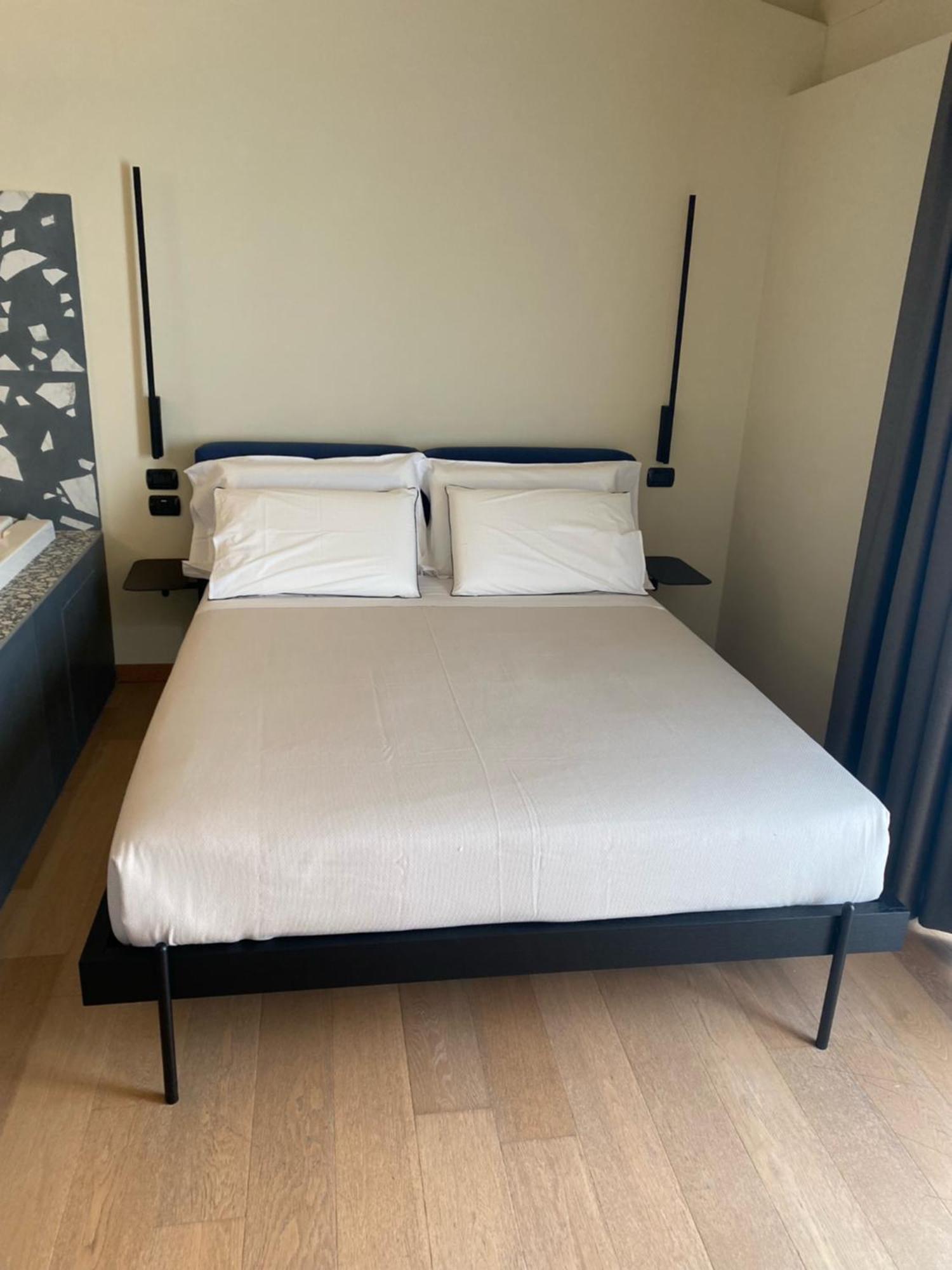 Terra Di Vento Bed & Breakfast Montecorvino Pugliano ภายนอก รูปภาพ
