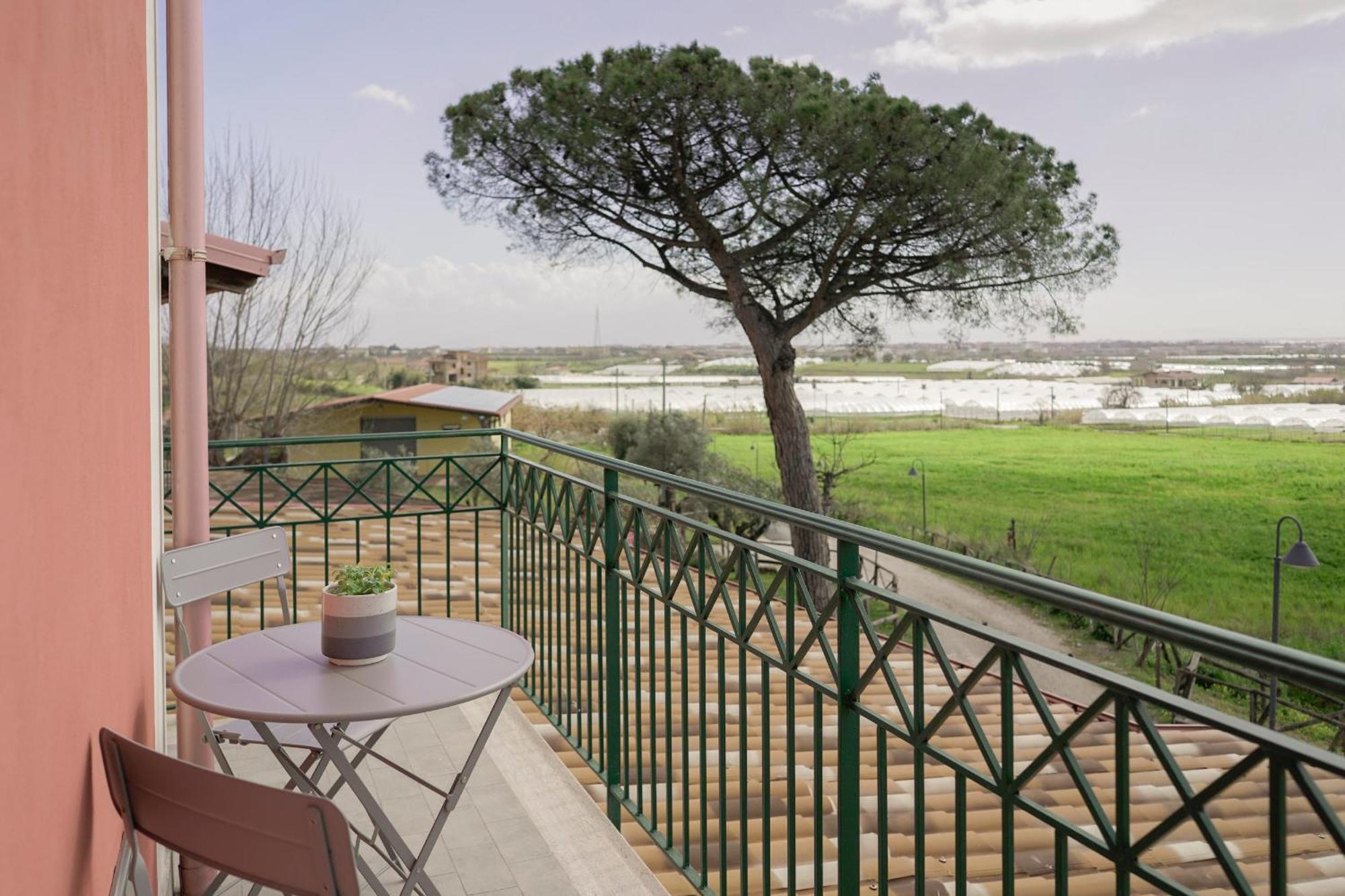 Terra Di Vento Bed & Breakfast Montecorvino Pugliano ภายนอก รูปภาพ