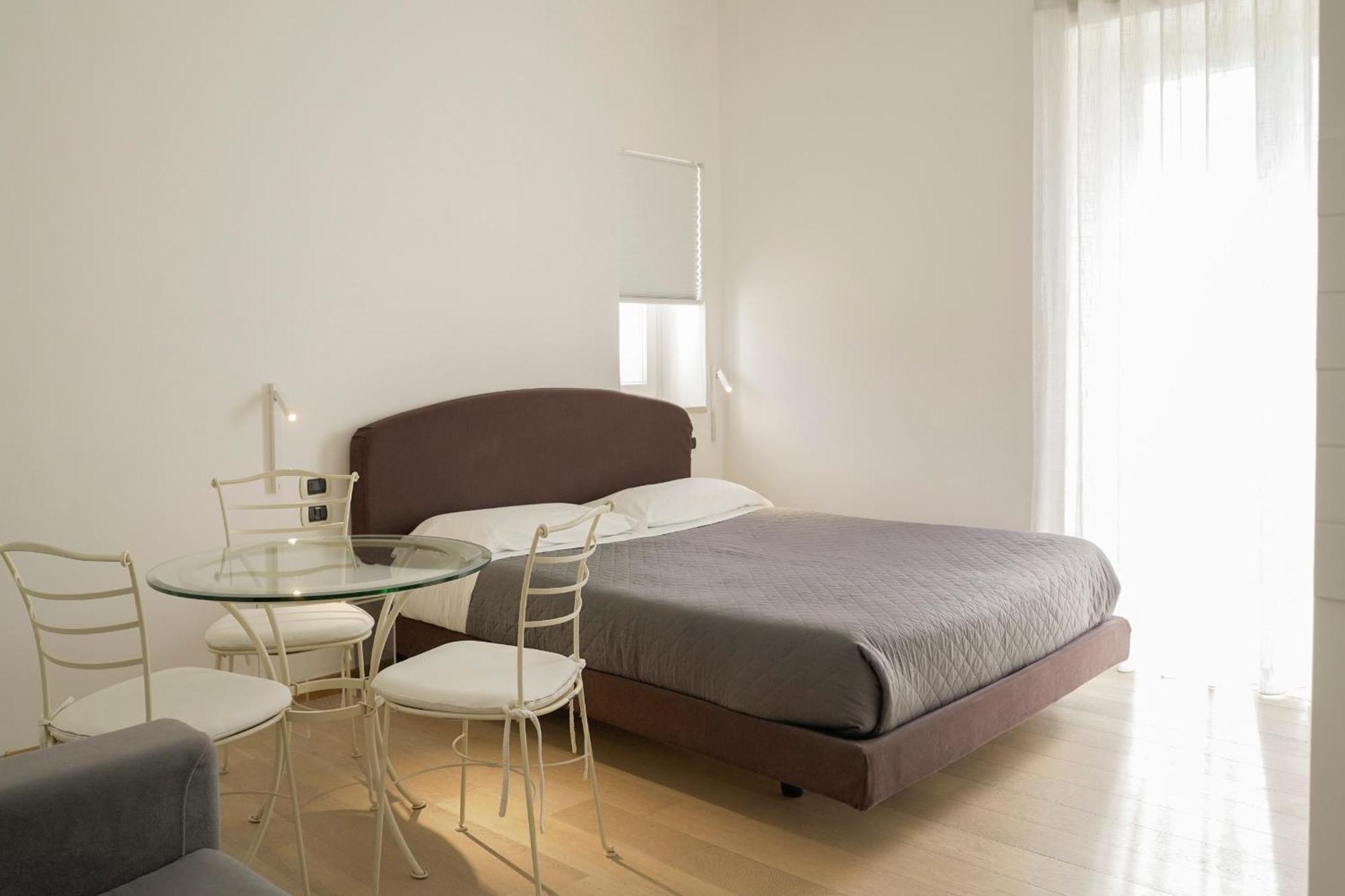Terra Di Vento Bed & Breakfast Montecorvino Pugliano ภายนอก รูปภาพ